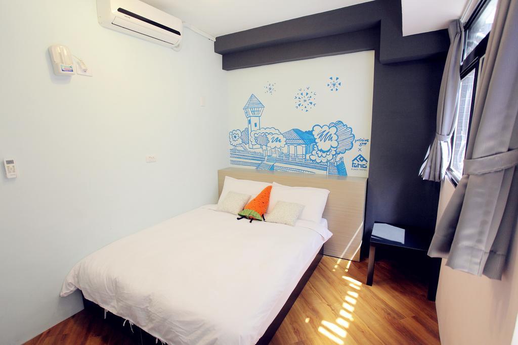 Fundi Hotel Tainan Luaran gambar